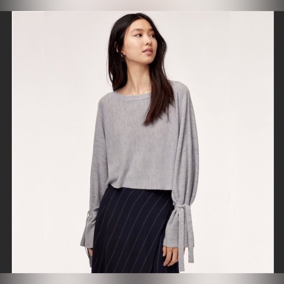 Aritzia Sweaters - Aritzia Wilfred Emmy Cropped Cuff-Tie Wool Sweater sz S